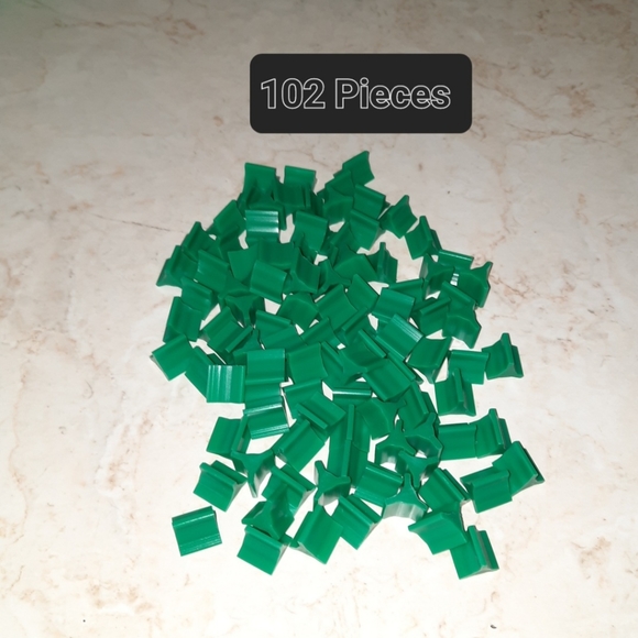 Castle Risk Vintage Game Replacement Pieces GREEN - Picture 6 of 6